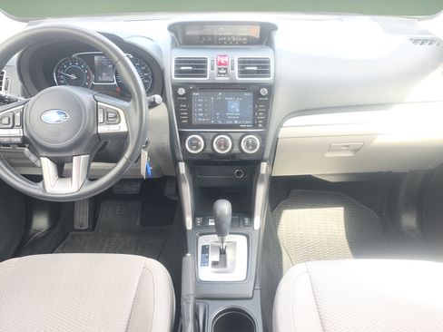Used 2018 Subaru Forester 2.5i Premium AWD/4WD image 9