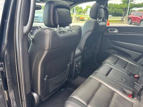 Used 2018 Jeep Grand Cherokee Limited w/ Luxury Group II AWD/4WD image 40