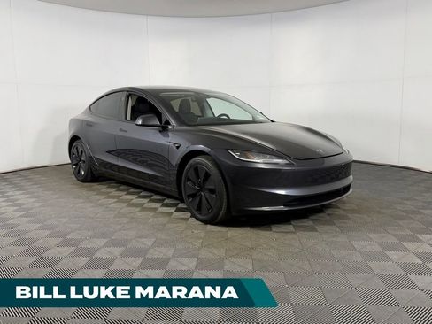 Used 2024 Tesla Model 3 Standard Range RWD image 1