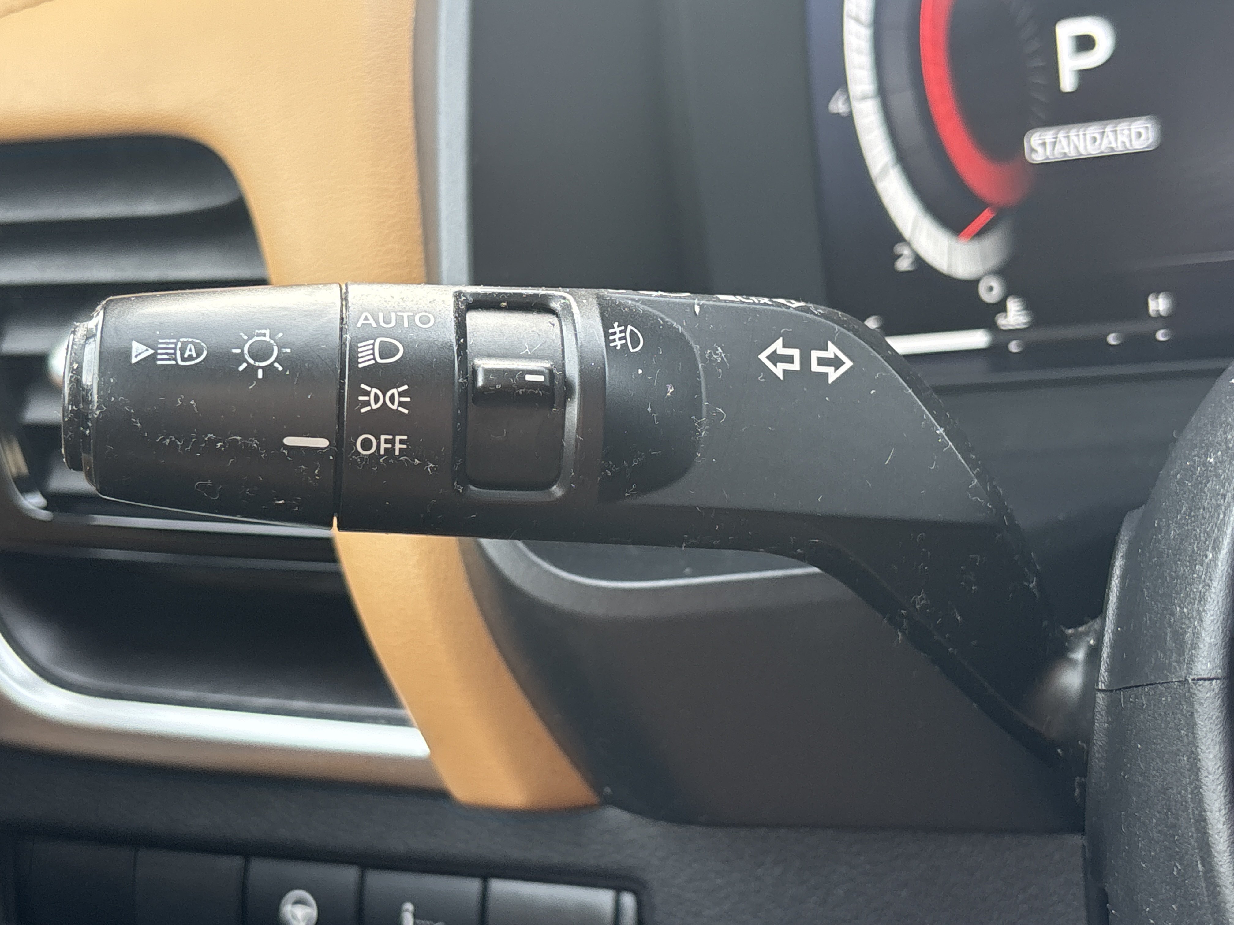 Used 2021 Nissan Rogue Platinum FWD image 30