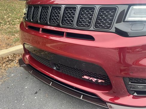 Used 2018 Jeep Grand Cherokee SRT image 80
