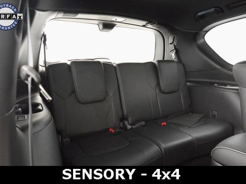 Used 2024 INFINITI QX80 Premium Select image 23