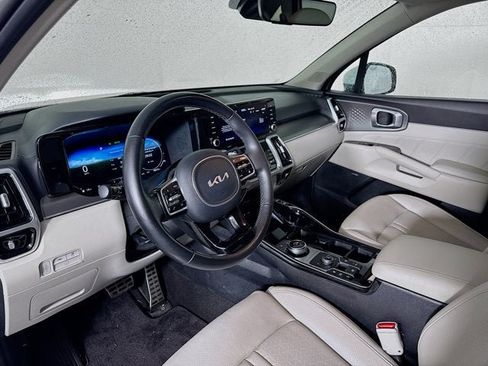 Certified 2023 Kia Sorento SX Prestige AWD/4WD image 9