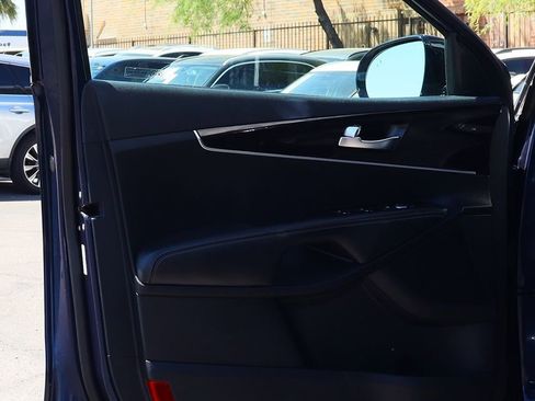 Used 2019 Kia Sorento S image 35