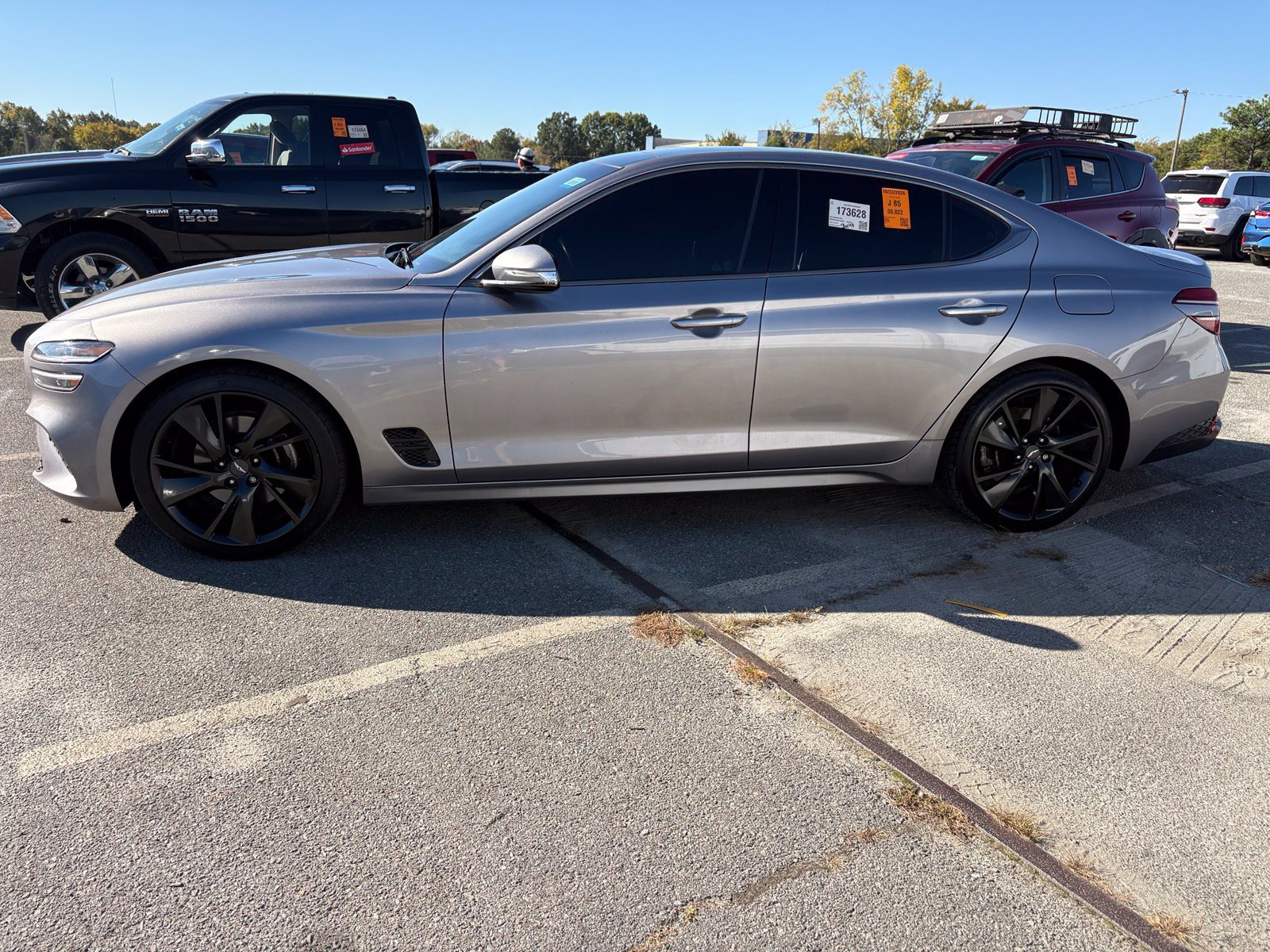 Used 2023 Genesis G70 2.0T w/ Sport Prestige Package RWD image 9