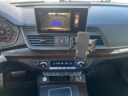 Used 2019 Audi Q5 2.0T Premium Plus w/ Premium Plus Package image 14