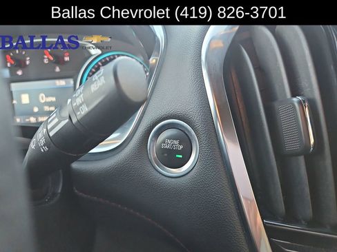 Certified 2023 Chevrolet Traverse RS image 17