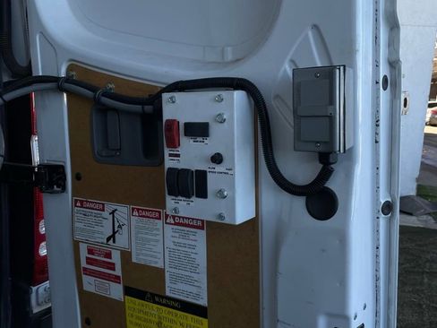 Used 2017 Mercedes-Benz Sprinter 144 Cargo image 9