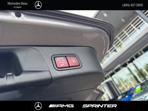 Certified 2023 Mercedes-Benz EQB 300 4MATIC image 7