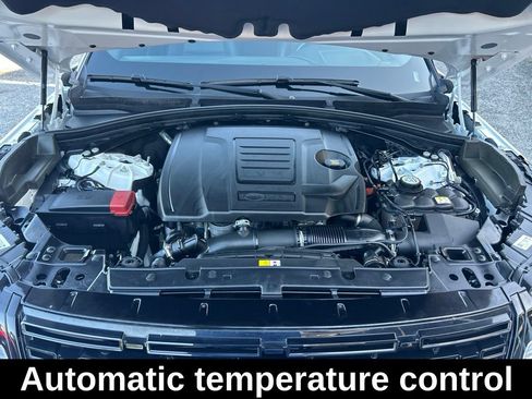Used 2025 Land Rover Range Rover Velar Dynamic SE AWD/4WD image 18