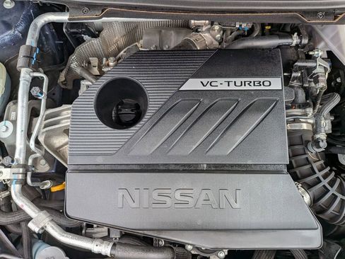 Used 2023 Nissan Rogue SV FWD image 12