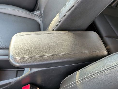 Used 2024 Buick Encore GX Sport Touring image 28