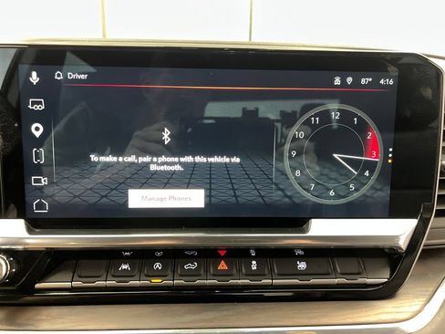 Used 2025 GMC Sierra 1500 SLT AWD/4WD image 54