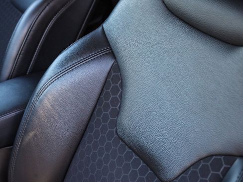 Used 2021 Jeep Compass Latitude image 21