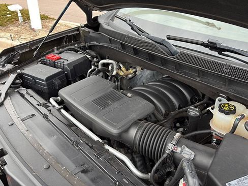 Used 2021 Chevrolet Tahoe High Country w/ Premium Package image 11