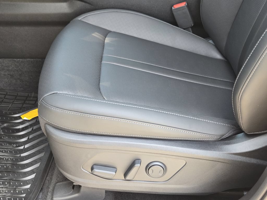 New 2026 Kia Sorento S w/ S Panoramic Sunroof Package FWD image 20