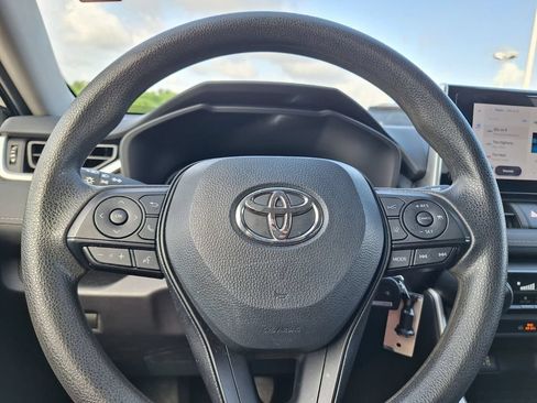 Used 2025 Toyota RAV4 LE FWD image 14