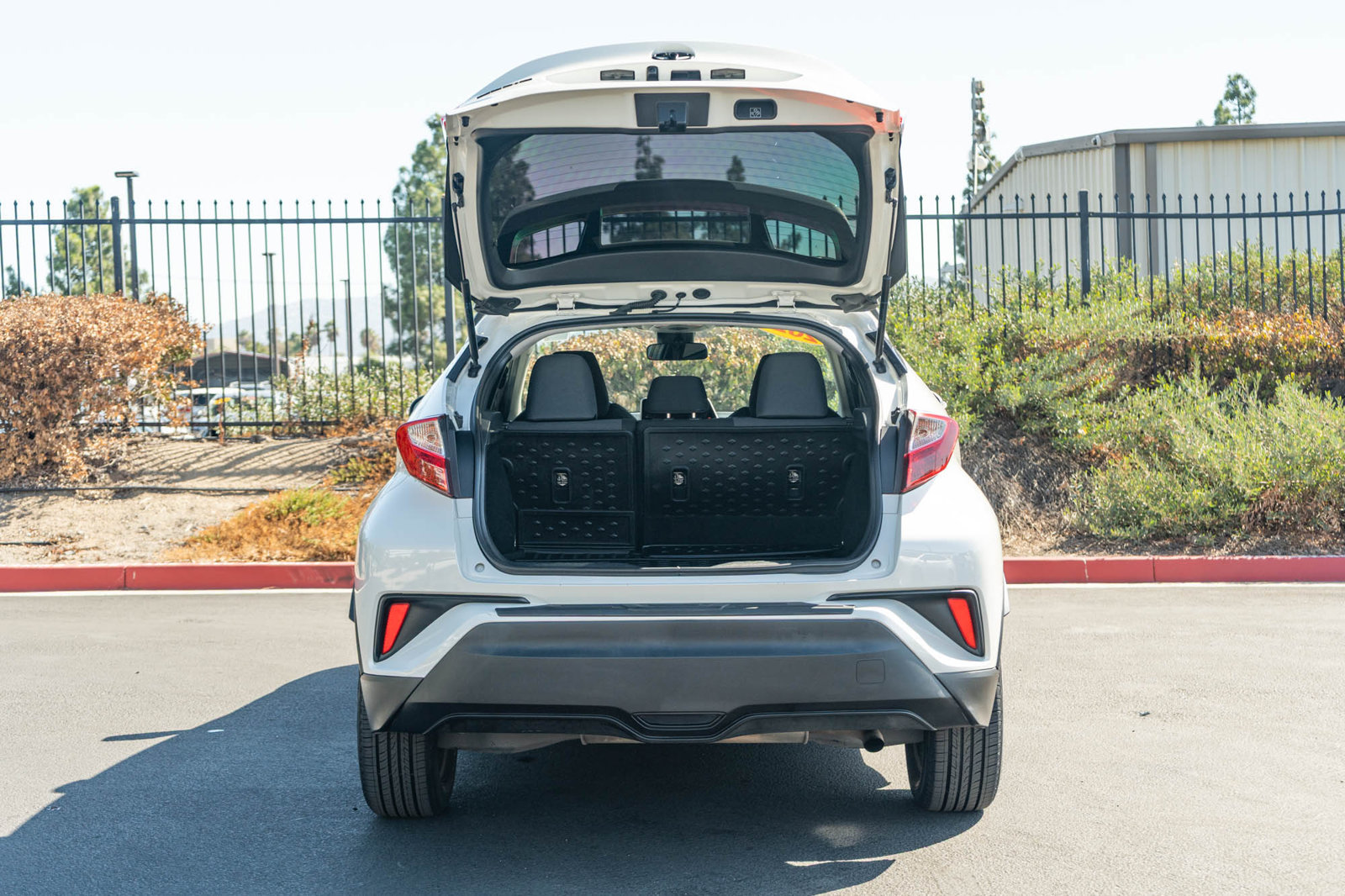Certified 2021 Toyota C-HR LE FWD image 22
