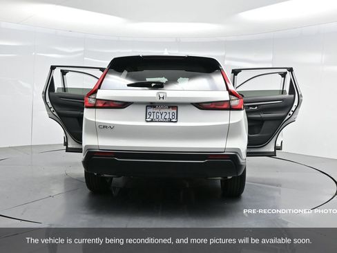 Used 2025 Honda CR-V EX image 45