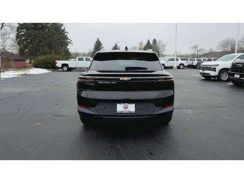 New 2026 Chevrolet Equinox EV LT w/ LPO, All-Weather Mat Package AWD/4WD image 7