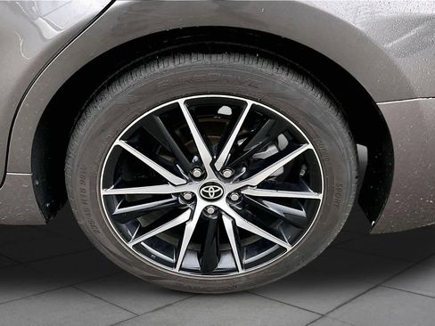 Used 2024 Toyota Camry SE FWD image 10