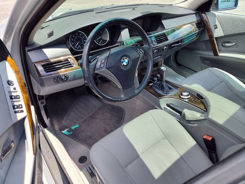 Used 2005 BMW 545i Sedan image 13
