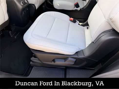 New 2026 Ford Explorer Platinum w/ LUX Leather Package AWD/4WD image 14