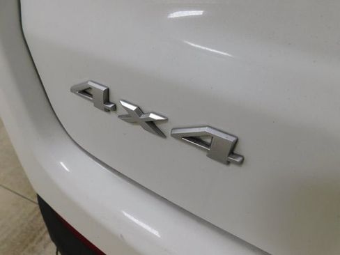 Used 2024 Jeep Compass Limited image 14