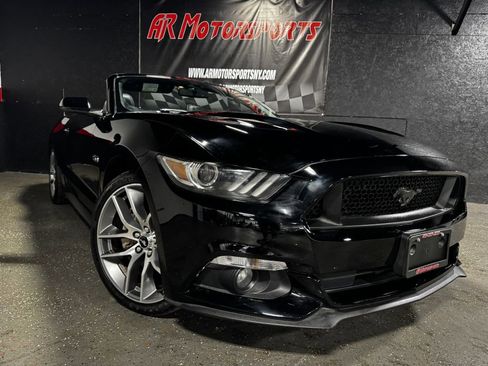 Used 2015 Ford Mustang GT Premium image 7