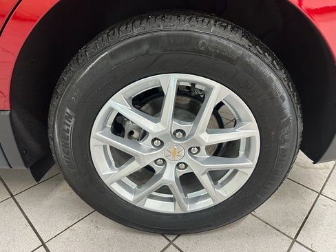 Certified 2024 Chevrolet Equinox LT w/ LPO, Floor Liner Package image 15