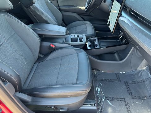 New 2025 Ford Mustang Mach-E GT image 19