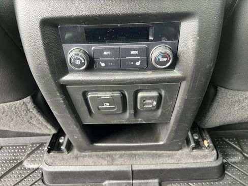 Used 2020 Chevrolet Traverse Premier w/ Redline Edition image 47