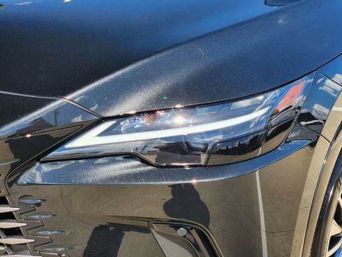 Used 2025 Lexus RX 350 FWD image 8