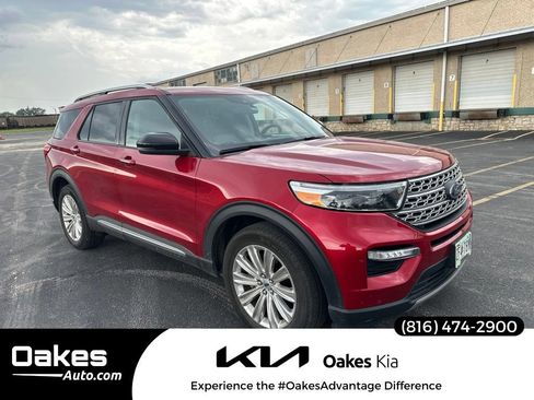 Used 2024 Ford Explorer Limited w/ Equipment Group 301A AWD/4WD image 1