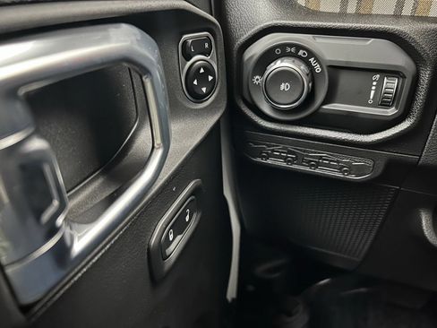 New 2026 Jeep Wrangler Unlimited Sport AWD/4WD image 19