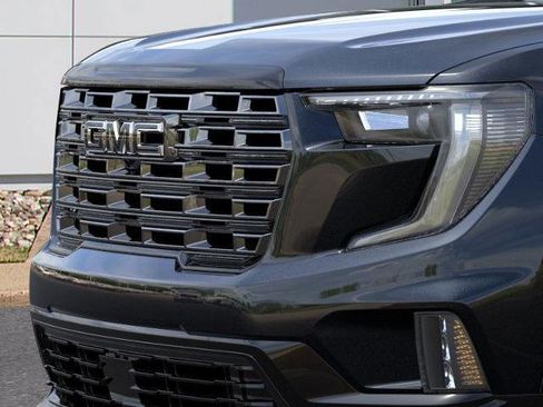 New 2026 GMC Acadia Denali Ultimate w/ LPO, Floor Liner Package image 13