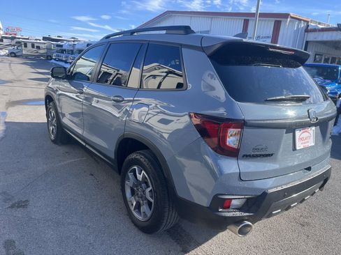 Used 2022 Honda Passport TrailSport image 15