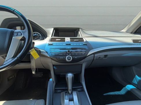 Used 2009 Honda Accord EX-L image 11