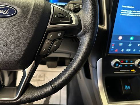 Used 2024 Ford Edge SEL AWD/4WD image 12