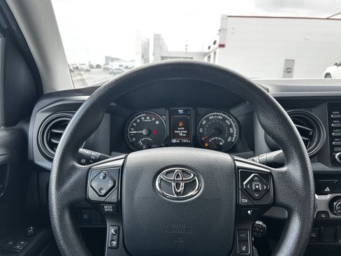 Certified 2023 Toyota Tacoma SR AWD/4WD image 18