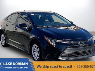 Used 2025 Toyota Corolla LE video 1