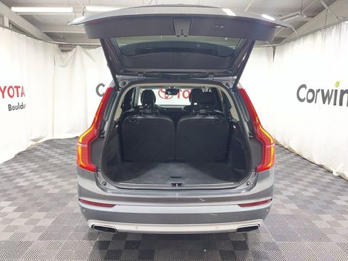 Used 2016 Volvo XC90 T6 Momentum image 5