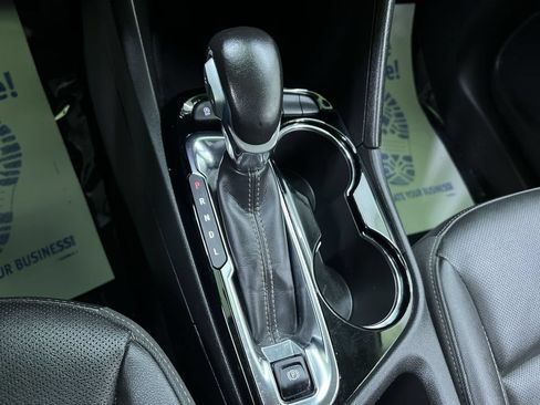 Used 2024 Buick Encore GX Sport Touring AWD/4WD image 25
