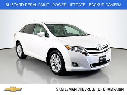 Used 2014 Toyota Venza LE w/ LE Convenience Package