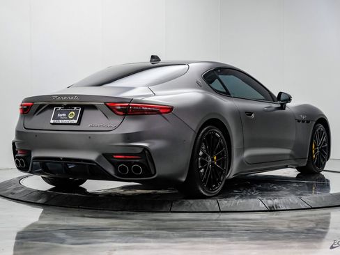 Used 2024 Maserati GranTurismo Trofeo AWD/4WD image 20