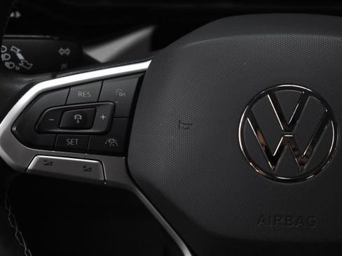 Used 2024 Volkswagen Taos S image 27