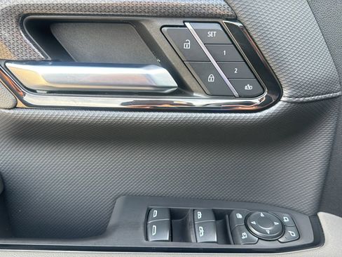 Used 2024 Chevrolet Silverado 1500 ZR2 w/ Technology Package image 20