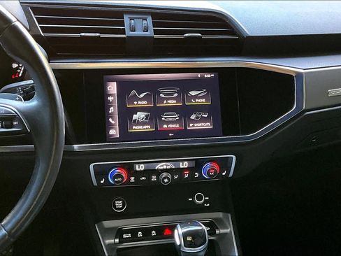 Used 2021 Audi Q3 2.0T Premium image 6