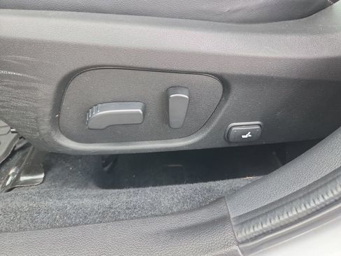 Used 2018 Subaru Forester 2.5i Premium AWD/4WD image 25