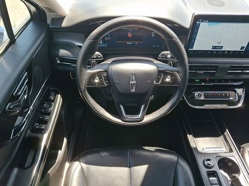 Used 2023 Lincoln Corsair AWD w/ Equipment Group 101A image 12